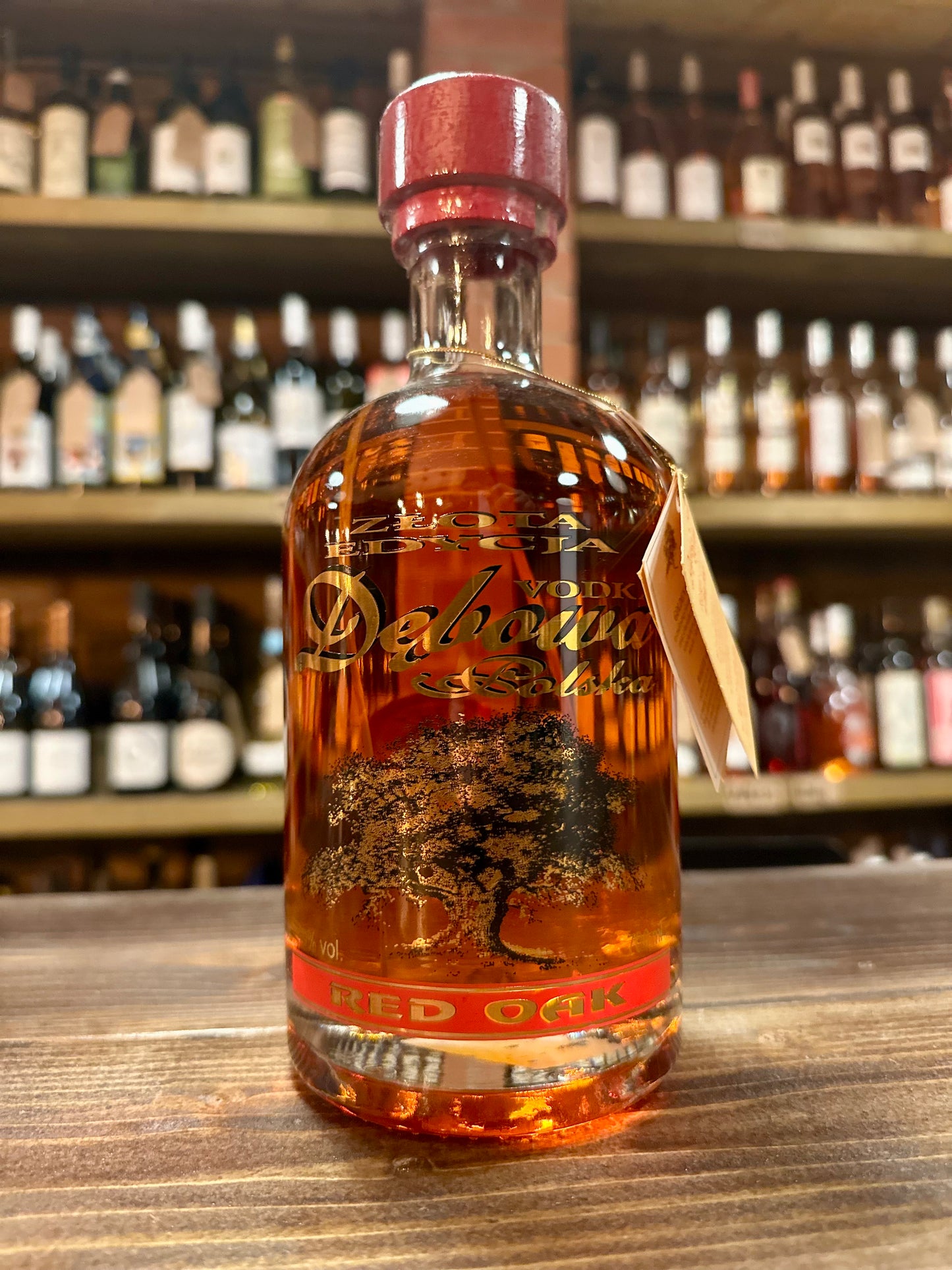 RED OAK GOLDEN EDITION OAK VODKA 40% vol. 700 ml.