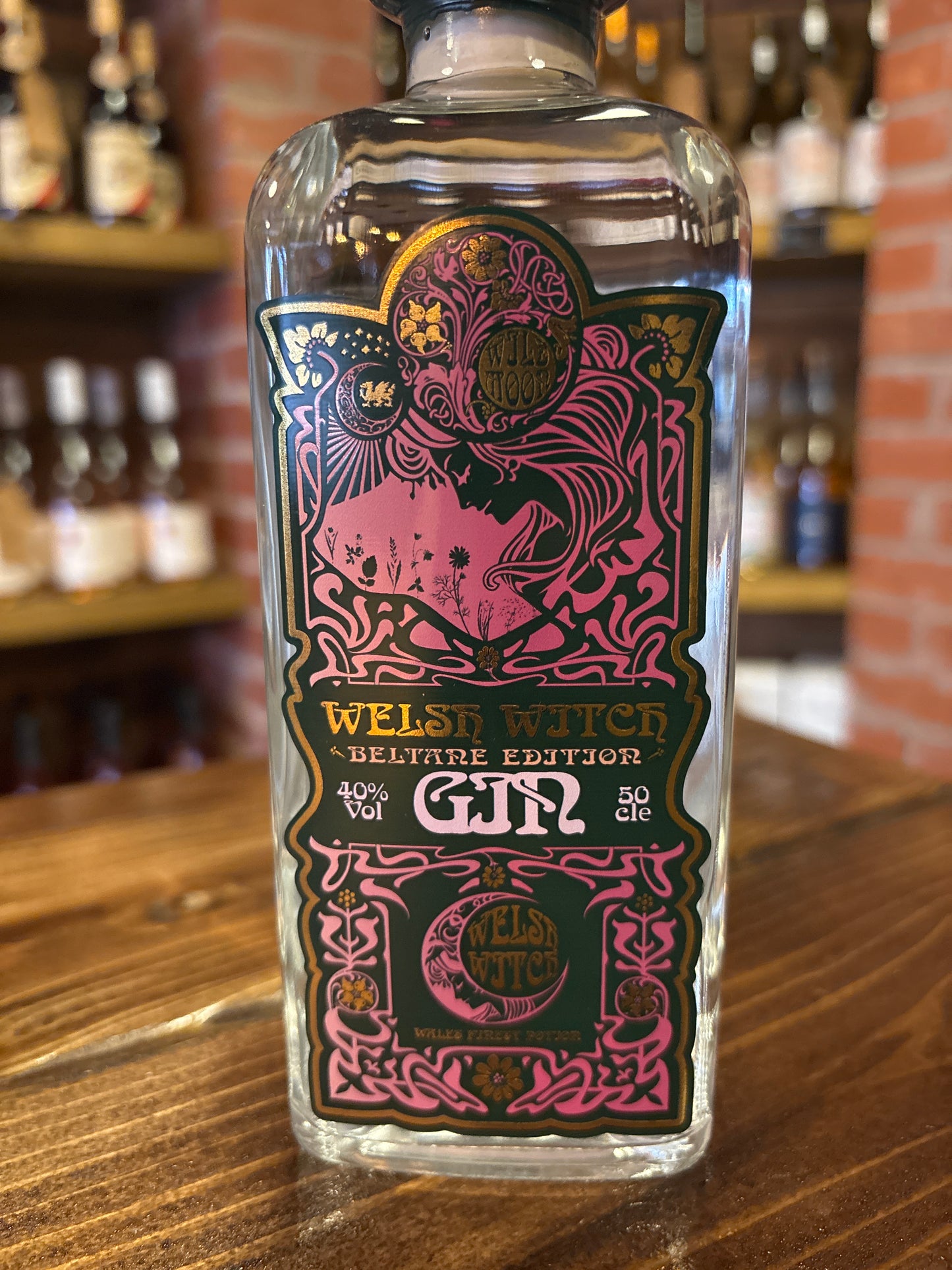 Welsh Witch Raspberry Gin – Beltane Edition