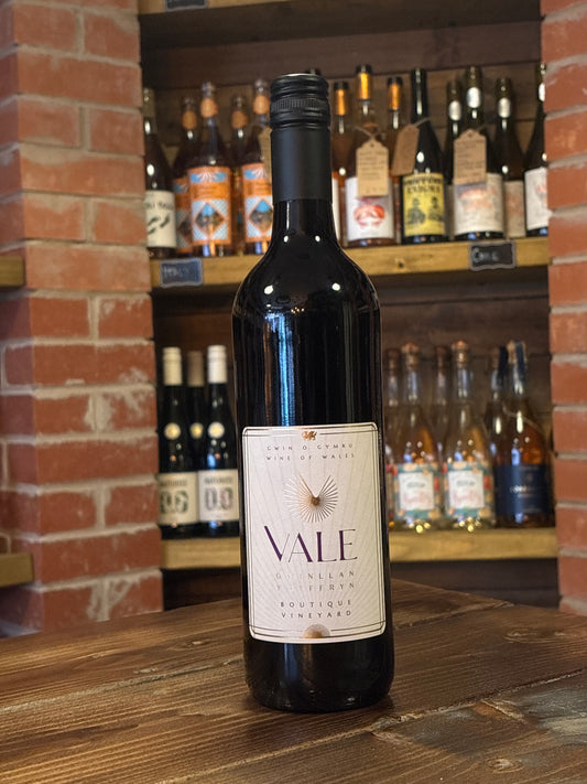 Vale Vineyard Red Pinot Noir – Welsh Red Wine from the Vale of Glamorgan, UK